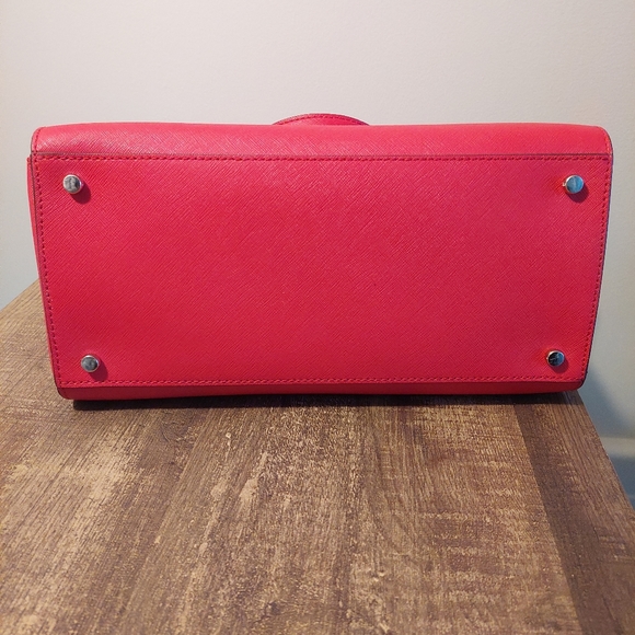 SOLD Kate Spade handbag - Picture 6 of 9